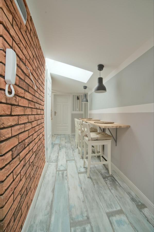 Urban Nest Apartments Bon 5 Krasków Exterior foto
